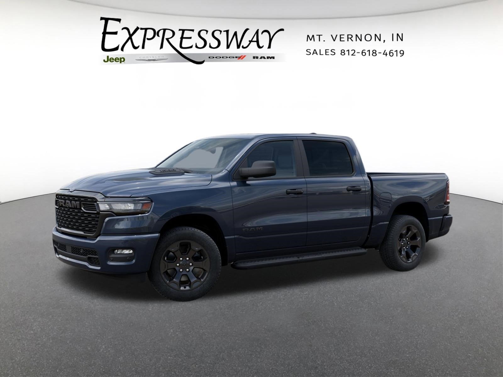 2026 RAM 1500 Express 4x4 Crew Cab 5'7 Box