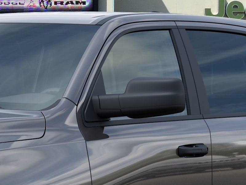 2026 RAM 1500 Express 4x4 Crew Cab 5'7 Box
