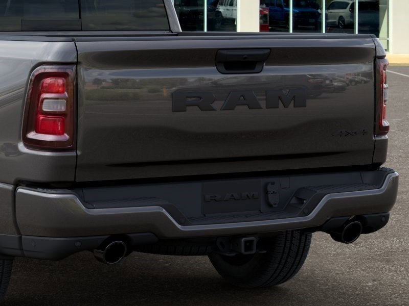 2026 RAM 1500 Express 4x4 Crew Cab 5'7 Box