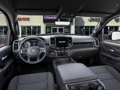 2026 RAM 1500 Express 4x4 Crew Cab 5'7 Box