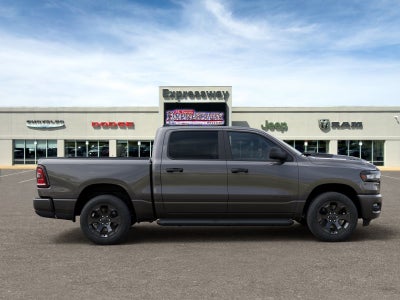 2026 RAM 1500 Express 4x4 Crew Cab 5'7 Box