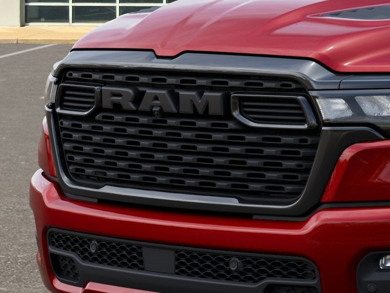 2026 RAM 1500 Express 4x4 Crew Cab 5'7 Box