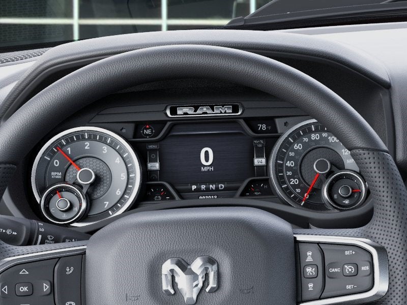 2026 RAM 1500 Express 4x4 Crew Cab 5'7 Box