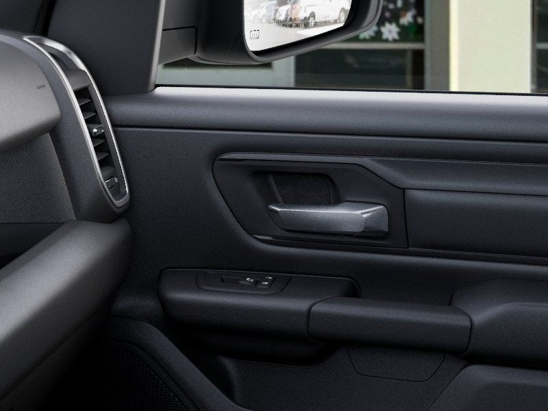2026 RAM 1500 Express 4x4 Crew Cab 5'7 Box