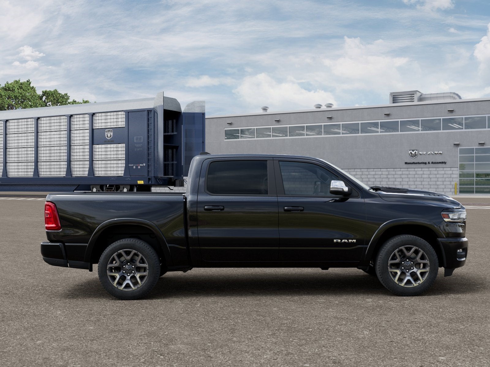 2026 RAM 1500 Laramie 4x4 Crew Cab 5'7 Box
