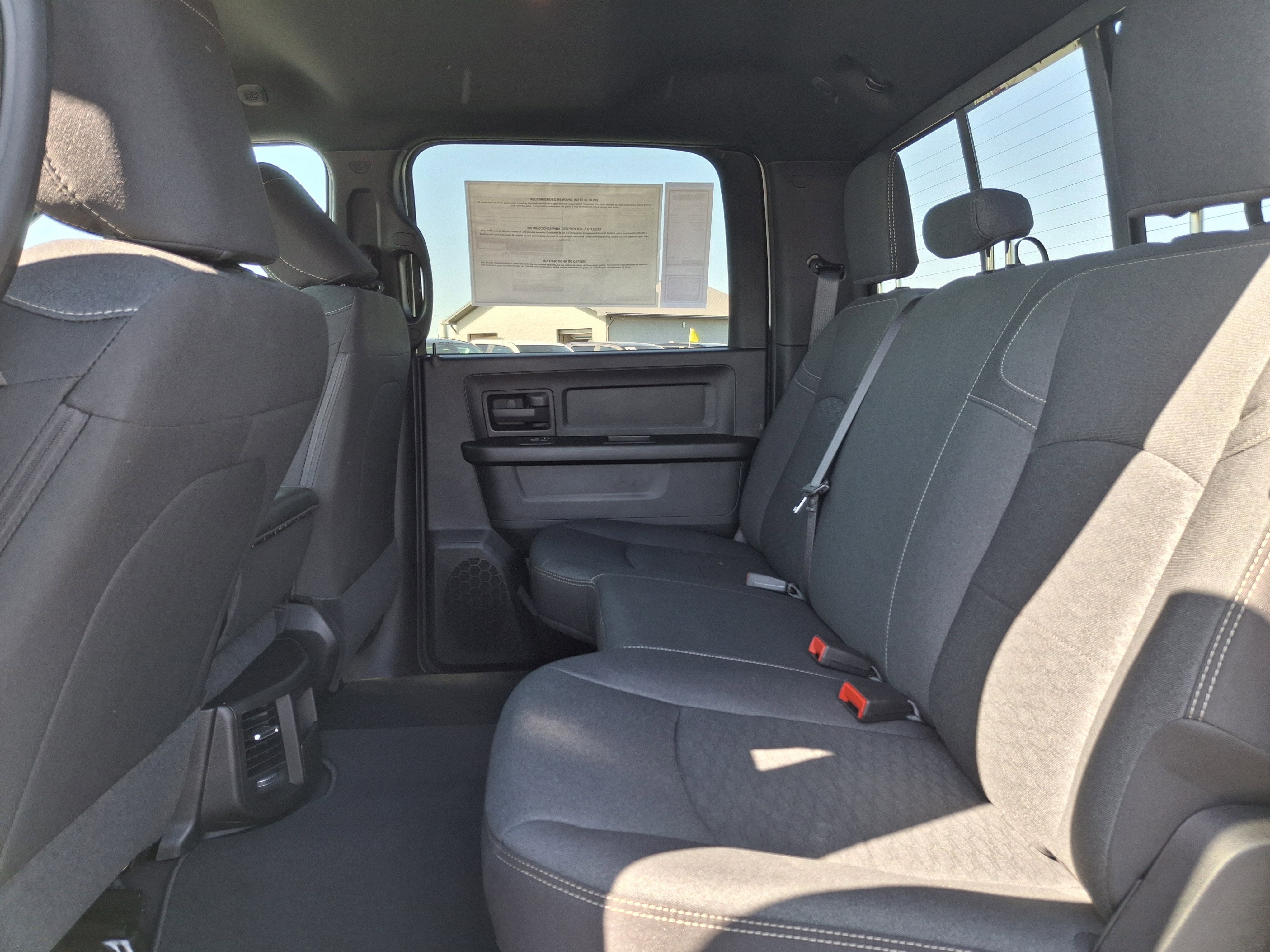 2026 RAM 2500 Tradesman 4x4 Crew Cab 6'4 Box