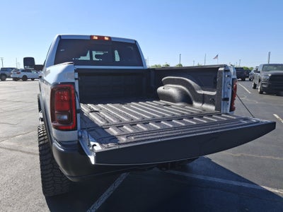 2026 RAM 2500 Tradesman 4x4 Crew Cab 6'4 Box