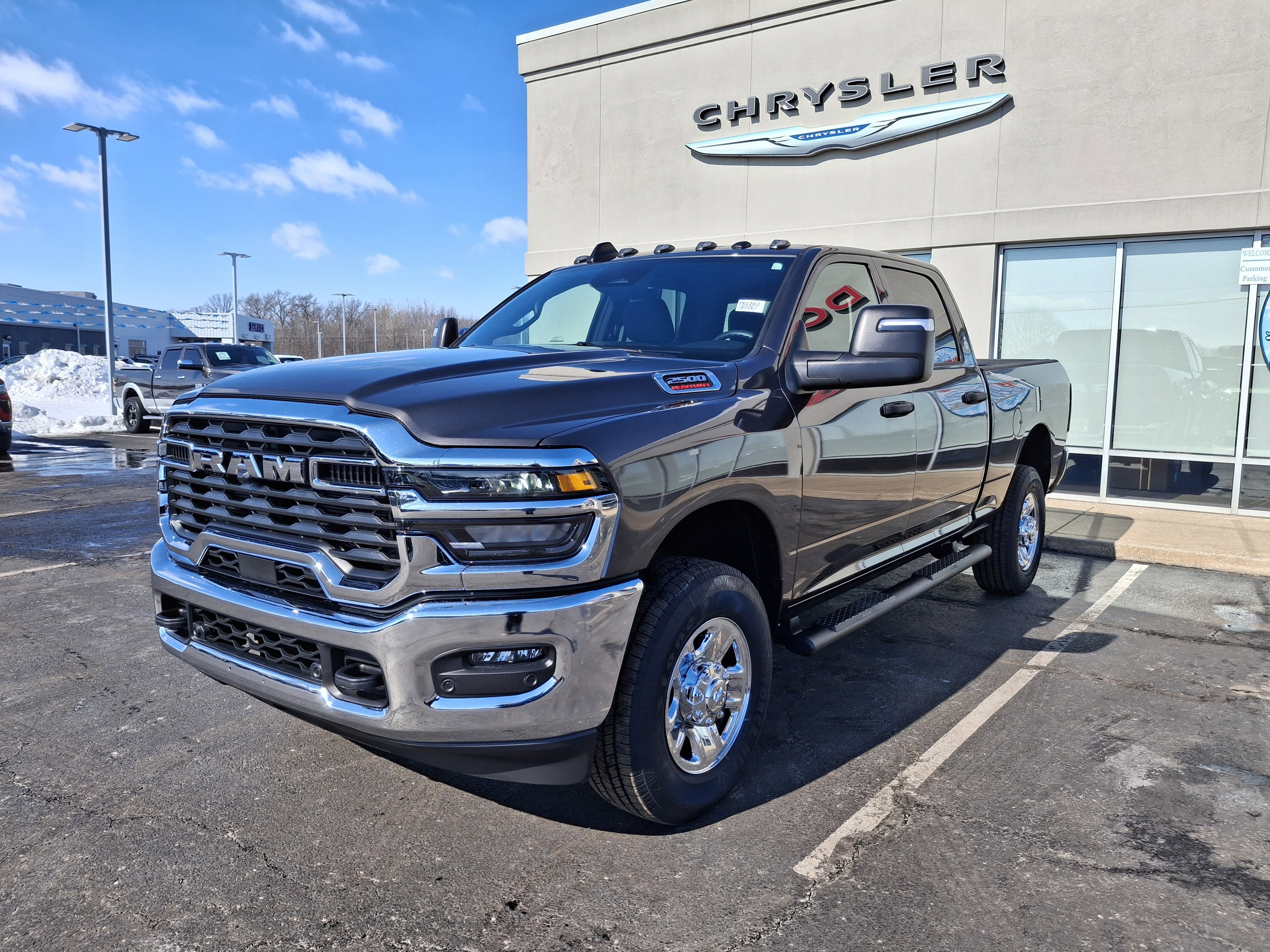 2026 RAM 2500 Tradesman 4x4 Crew Cab 6'4 Box