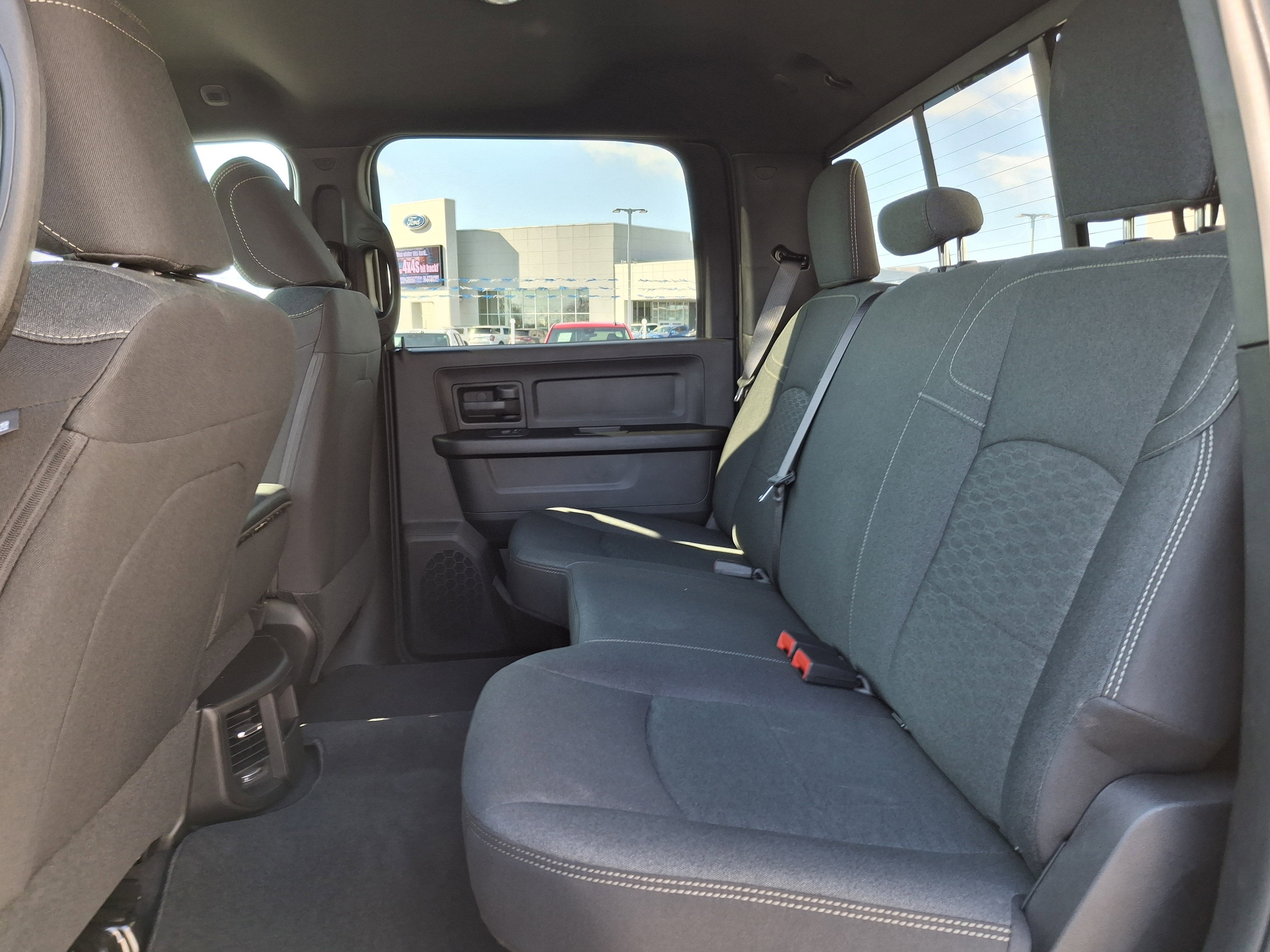 2026 RAM 2500 Tradesman 4x4 Crew Cab 6'4 Box