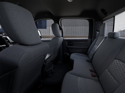 2026 RAM 2500 Black Express 4x4 Crew Cab 6'4 Box