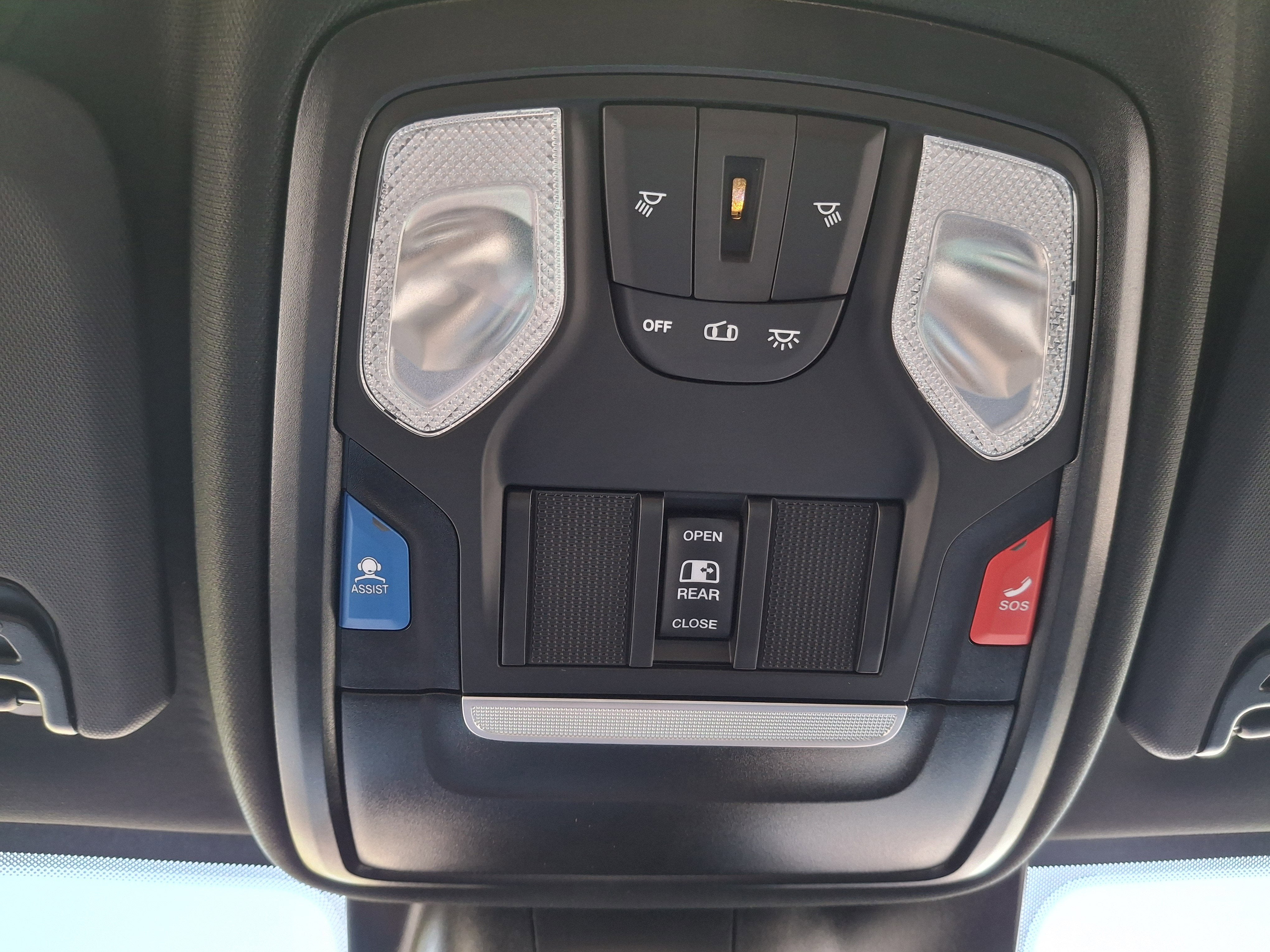 2026 RAM 2500 Tradesman 4x4 Crew Cab 6'4 Box