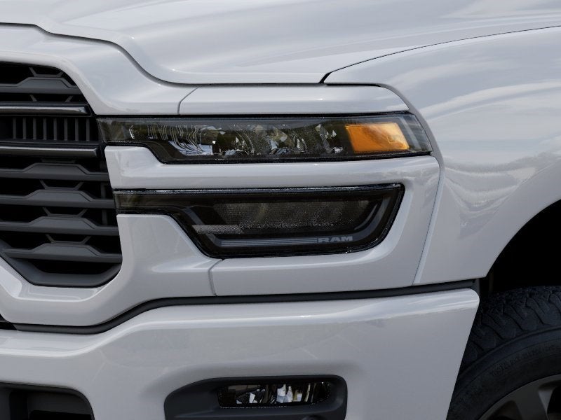 2026 RAM 2500 Black Express 4x4 Crew Cab 6'4 Box