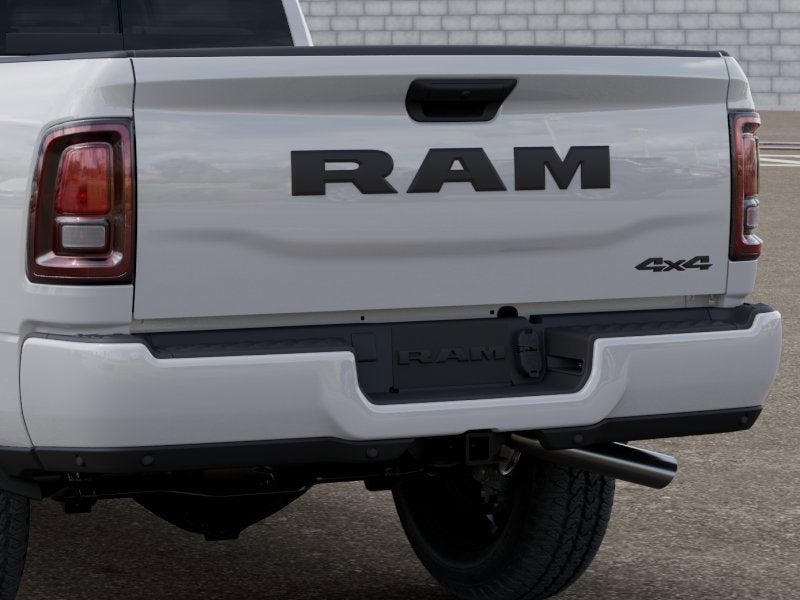 2026 RAM 2500 Black Express 4x4 Crew Cab 6'4 Box