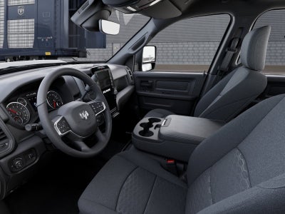 2026 RAM 2500 Black Express 4x4 Crew Cab 6'4 Box