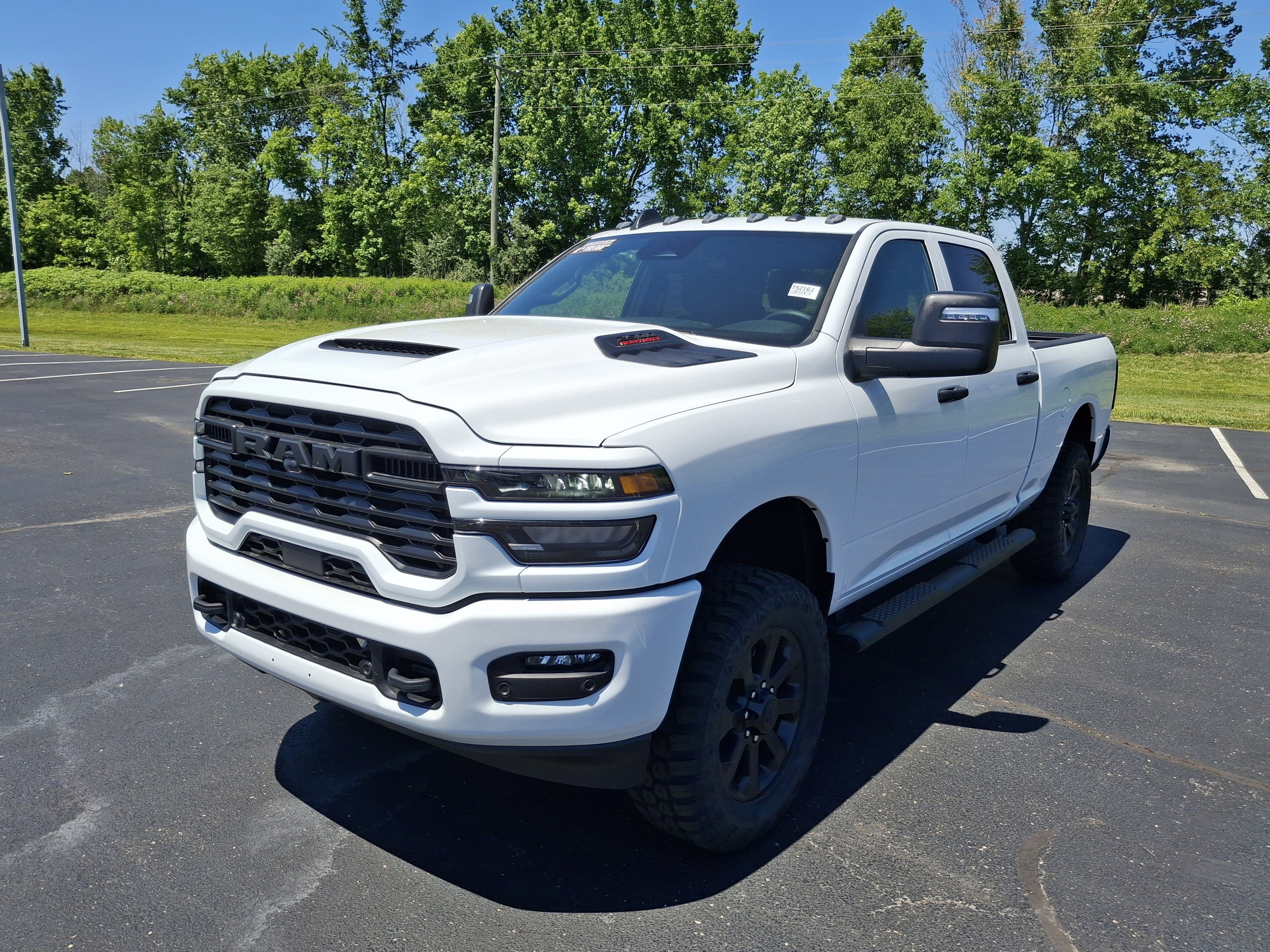 2026 RAM 2500 Black Express 4x4 Crew Cab 6'4 Box