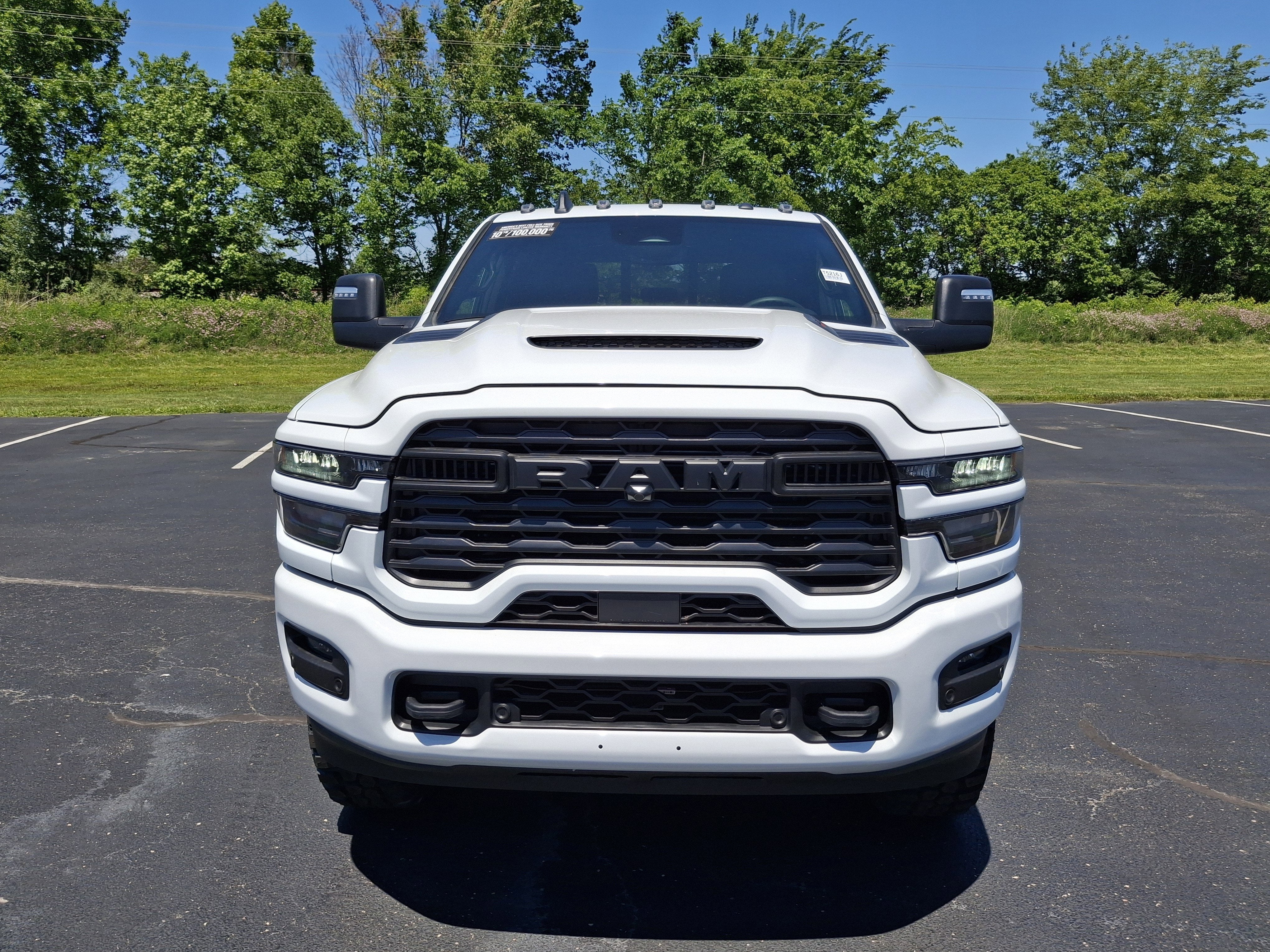 2026 RAM 2500 Black Express 4x4 Crew Cab 6'4 Box