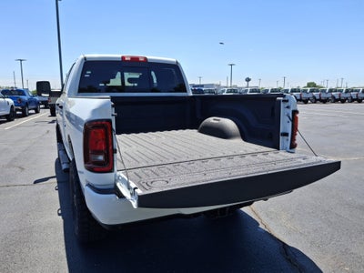 2026 RAM 2500 Black Express 4x4 Crew Cab 6'4 Box