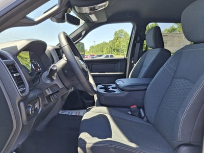 2026 RAM 2500 Black Express 4x4 Crew Cab 6'4 Box