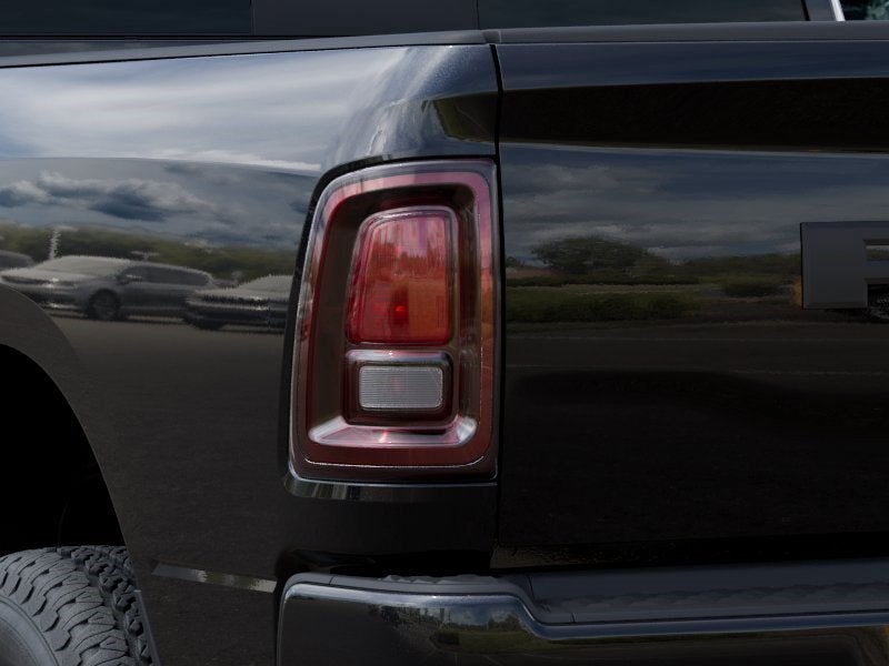 2026 RAM 2500 Black Express 4x4 Crew Cab 6'4 Box