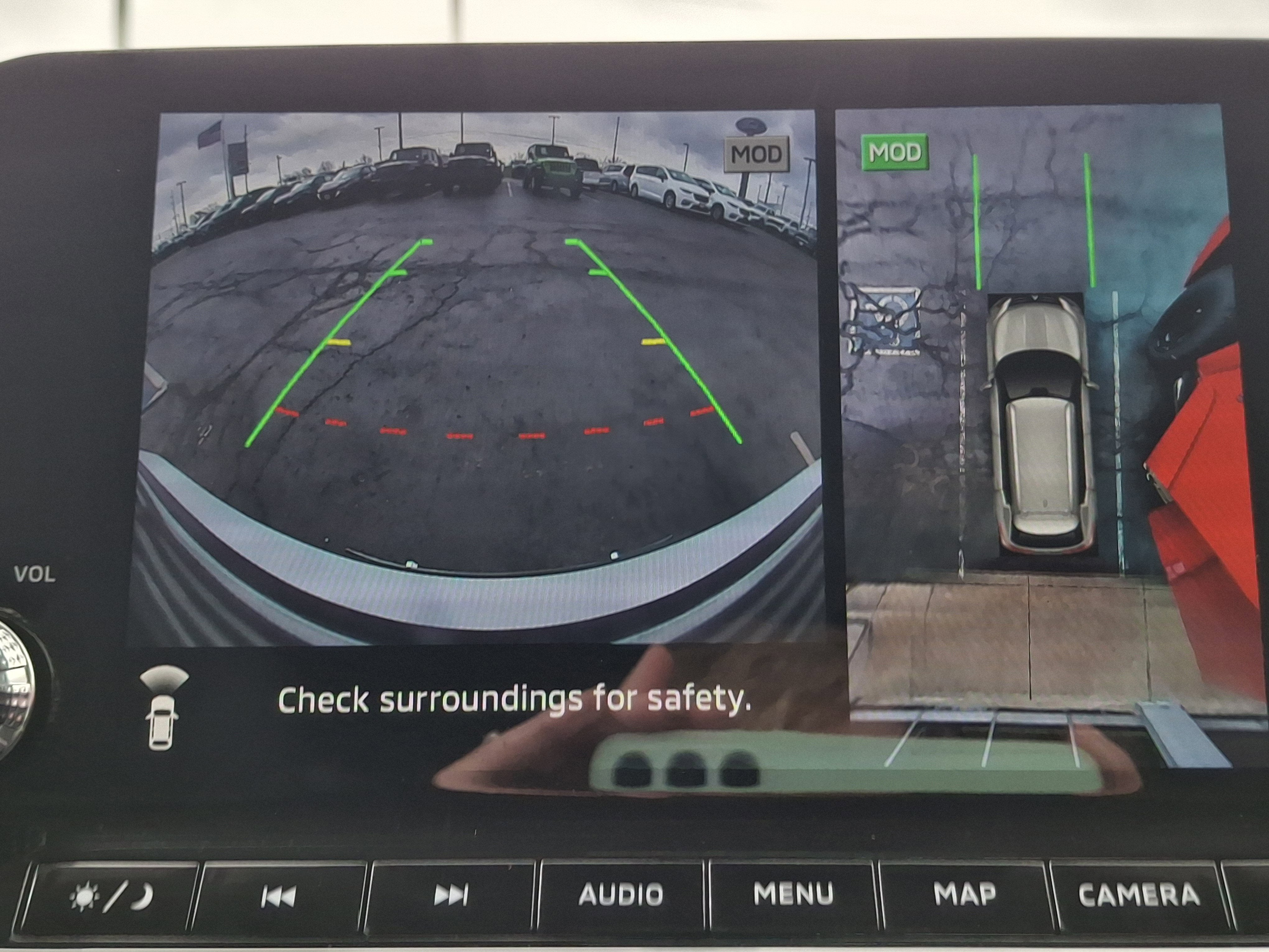 2024 Mitsubishi Outlander Base