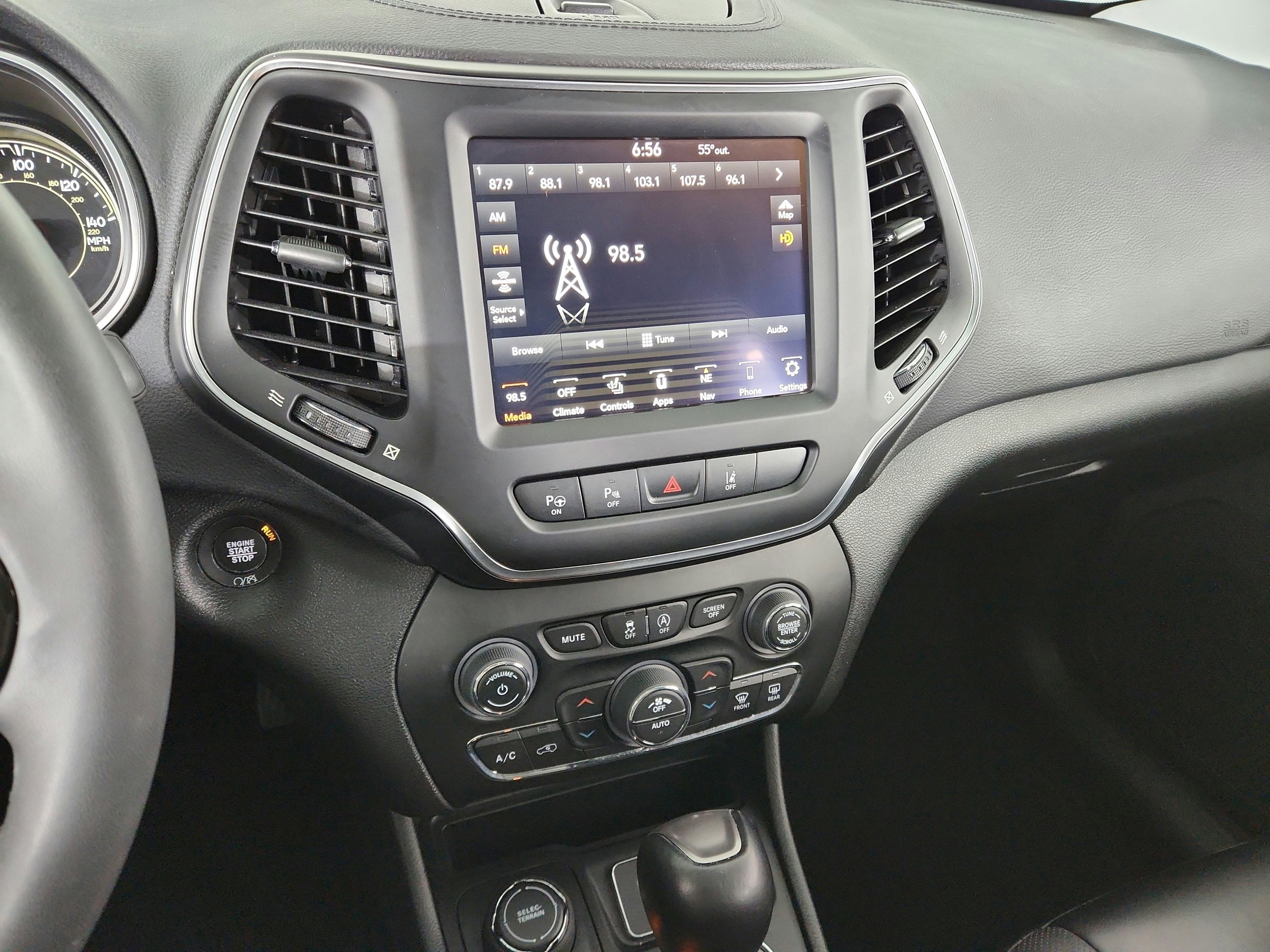 2023 Jeep Cherokee Altitude Lux