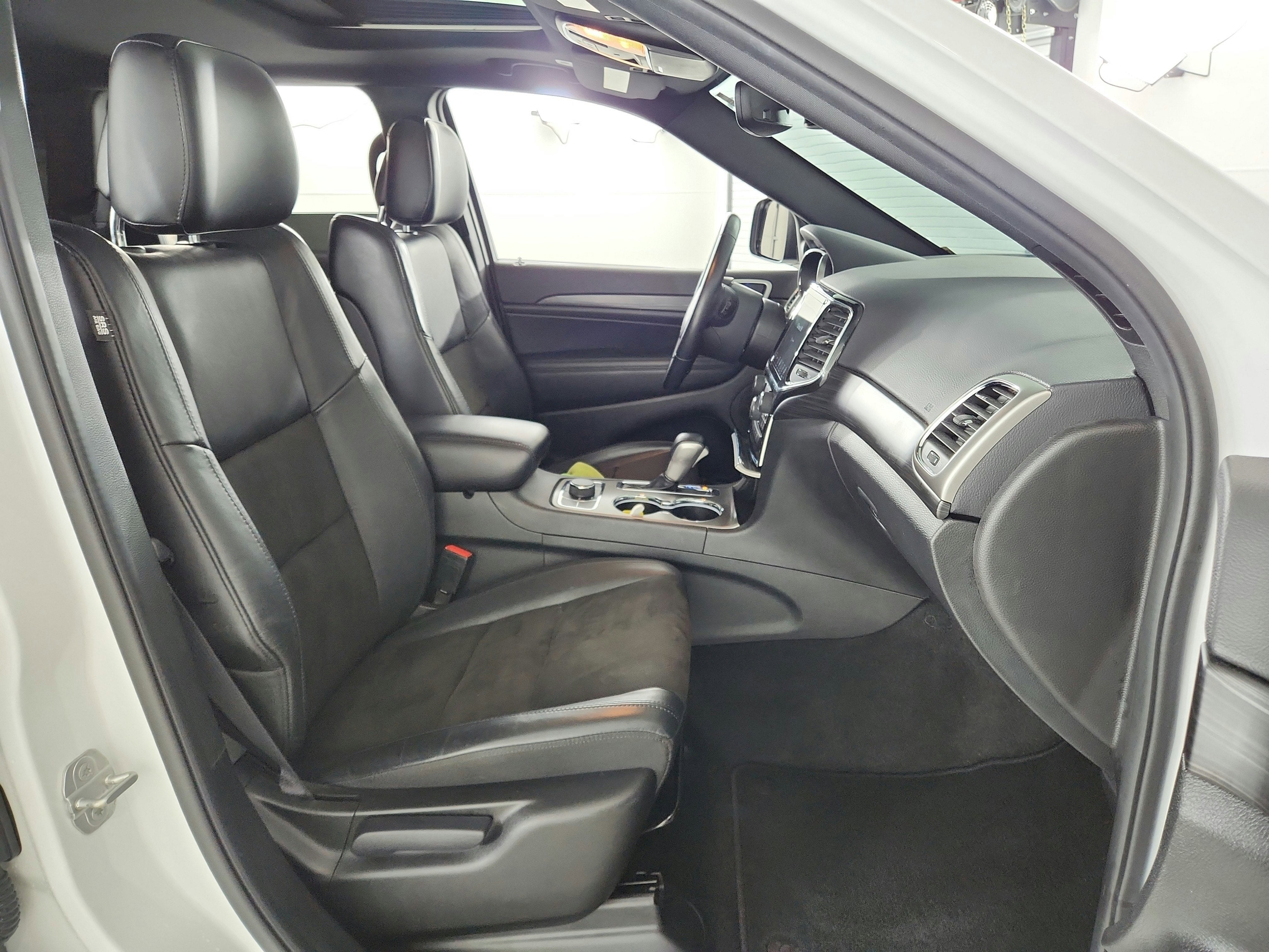 2022 Jeep Grand Cherokee WK Laredo X