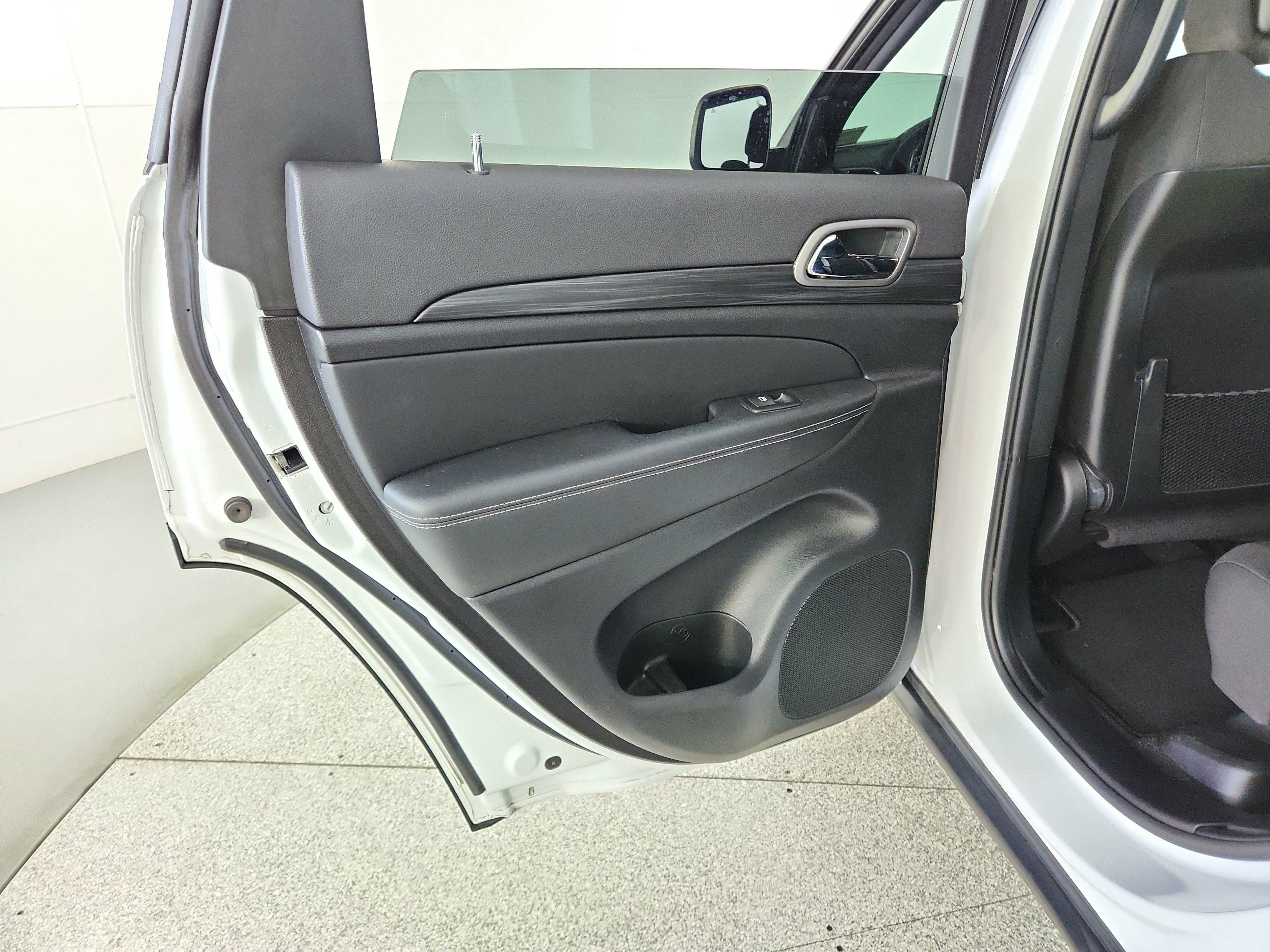 2021 Jeep Grand Cherokee Freedom