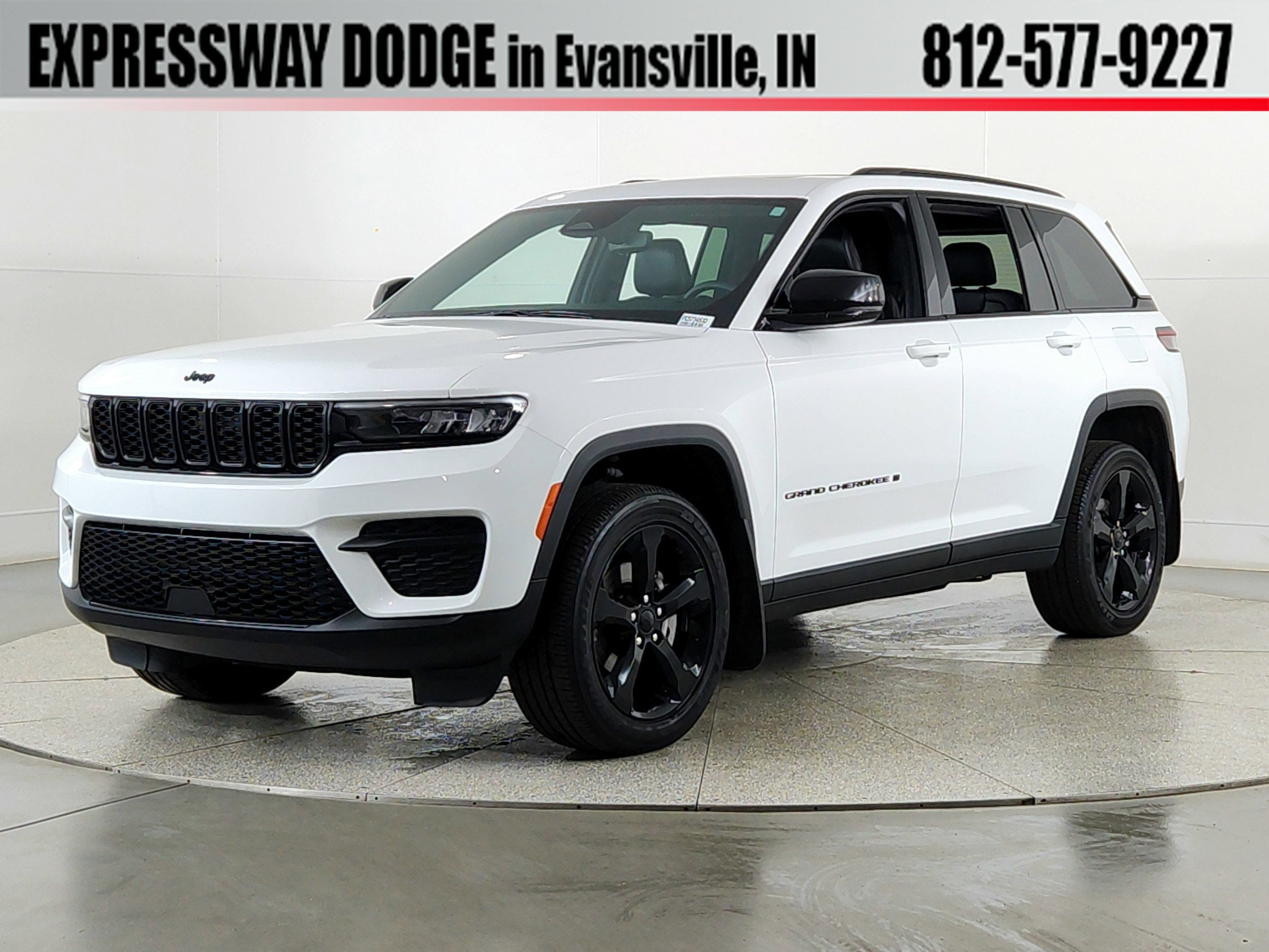 2023 Jeep Grand Cherokee Altitude