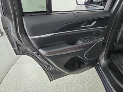 2022 Jeep Grand Cherokee Trailhawk