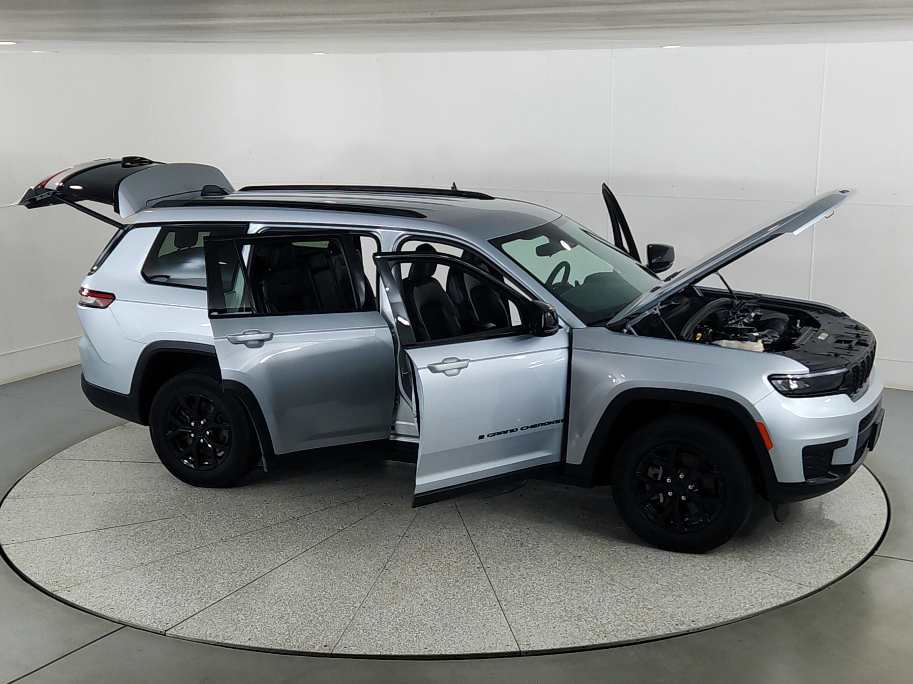 2024 Jeep Grand Cherokee L Altitude