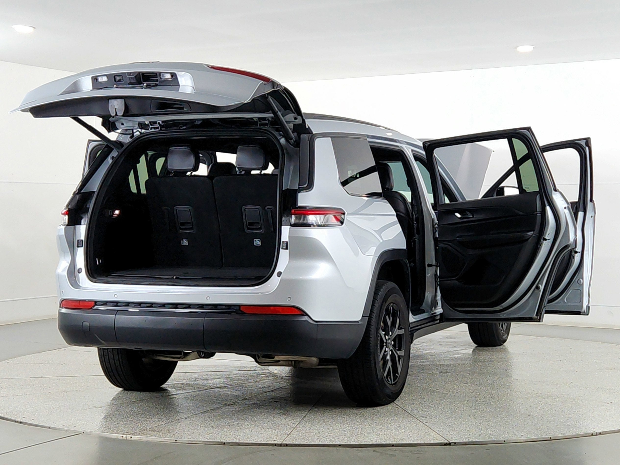 2024 Jeep Grand Cherokee L Altitude