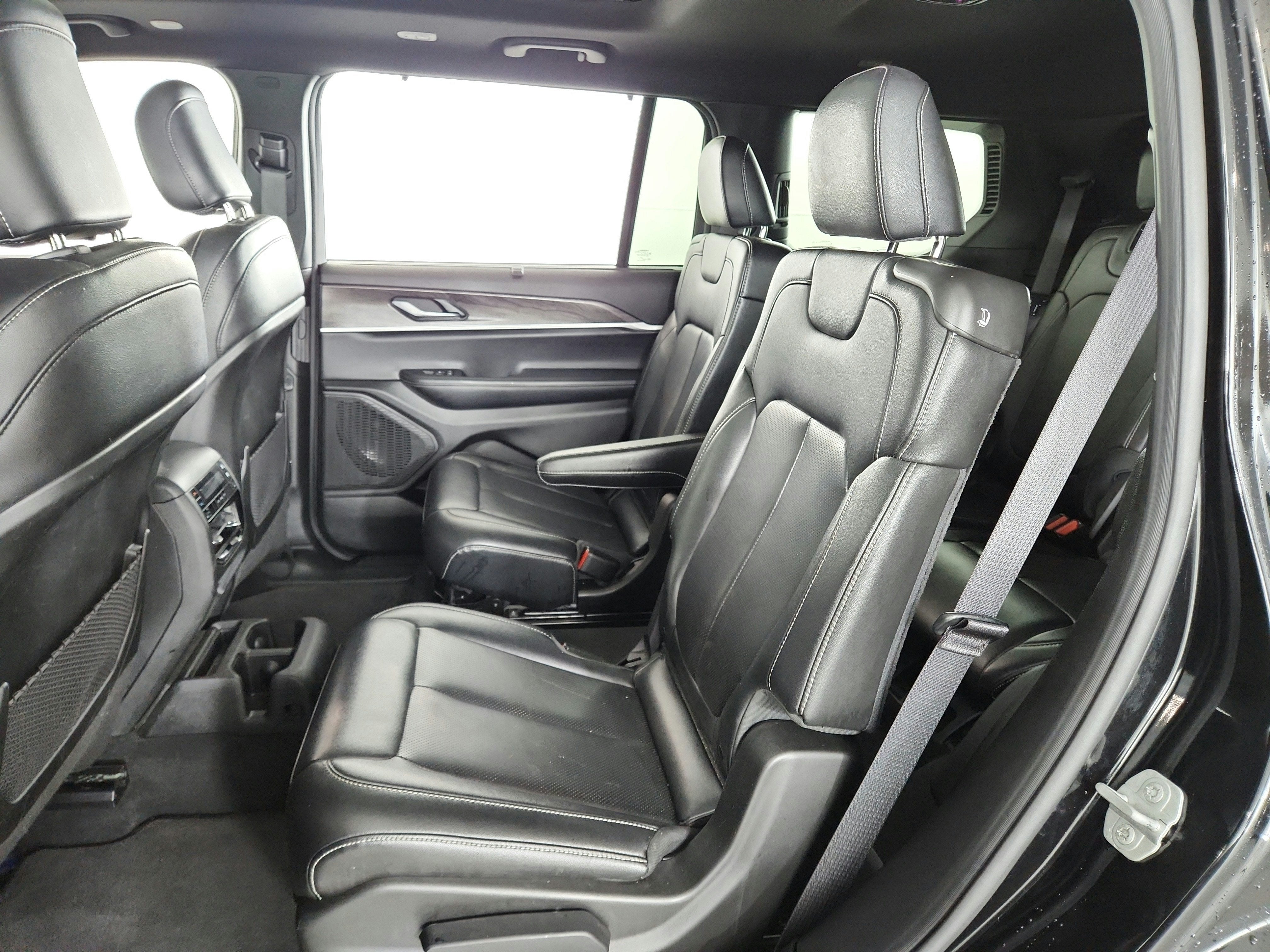 2025 Jeep Grand Cherokee L Limited 4x4