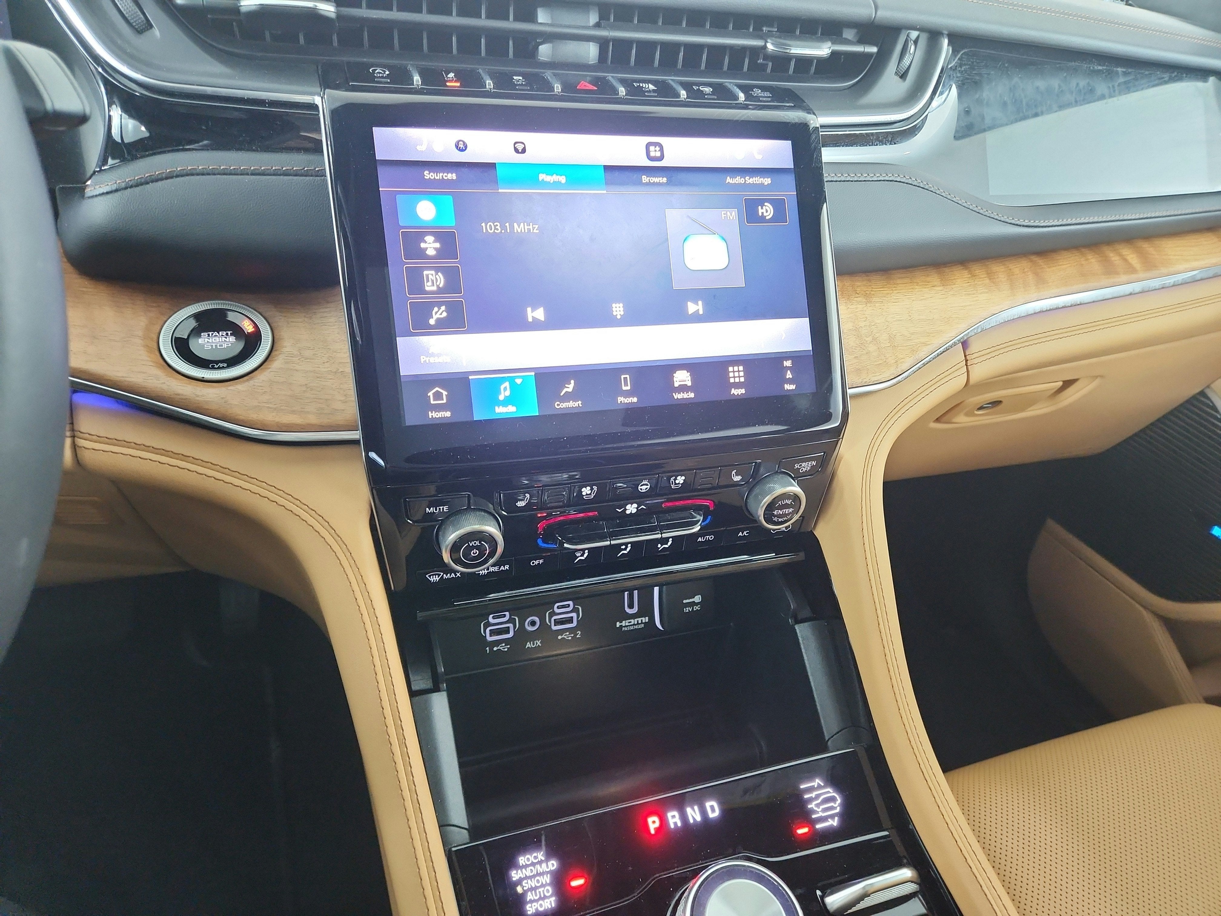 2025 Jeep Grand Cherokee L Summit Reserve 4x4