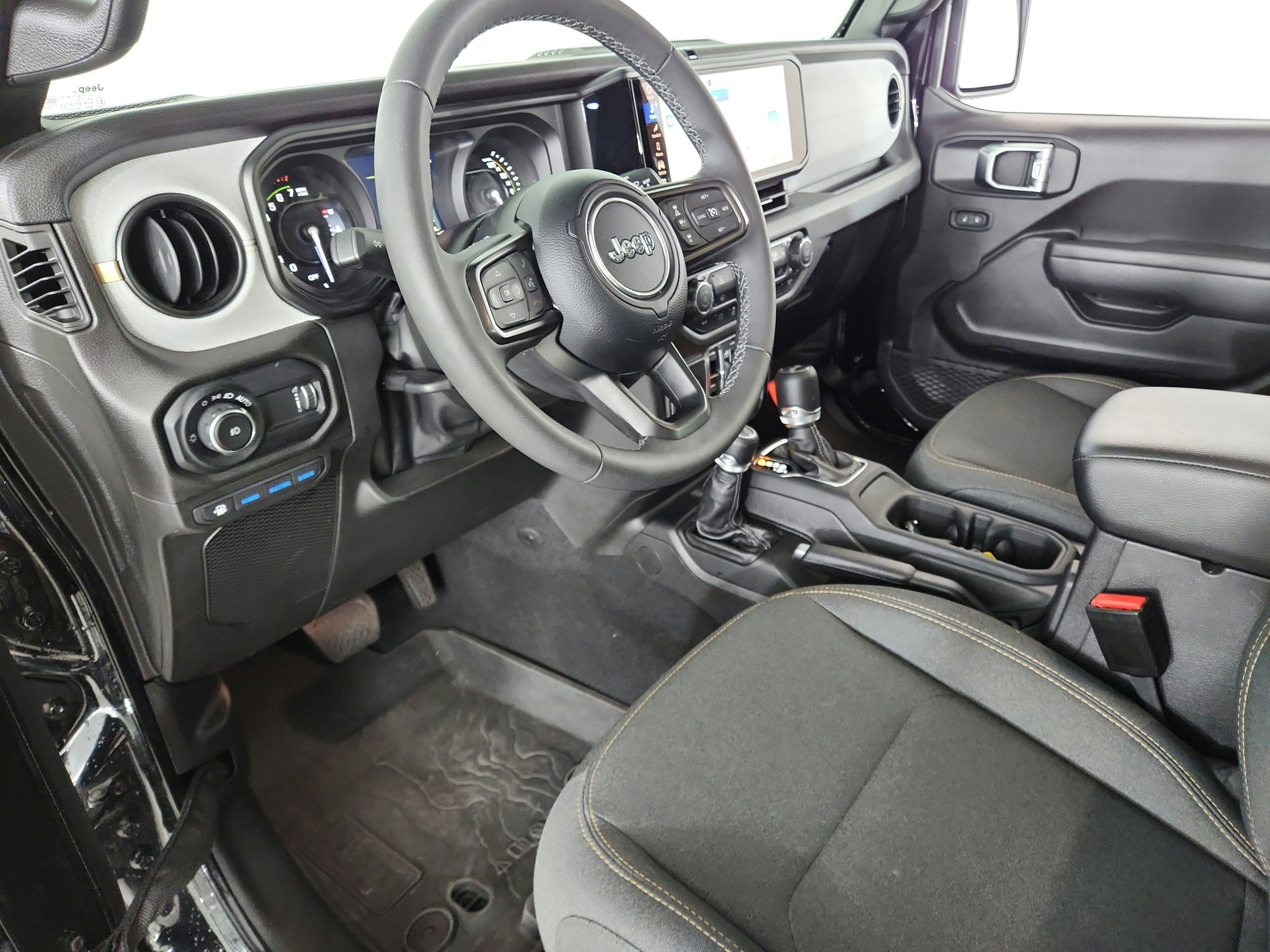 2025 Jeep Wrangler 4xe Willys