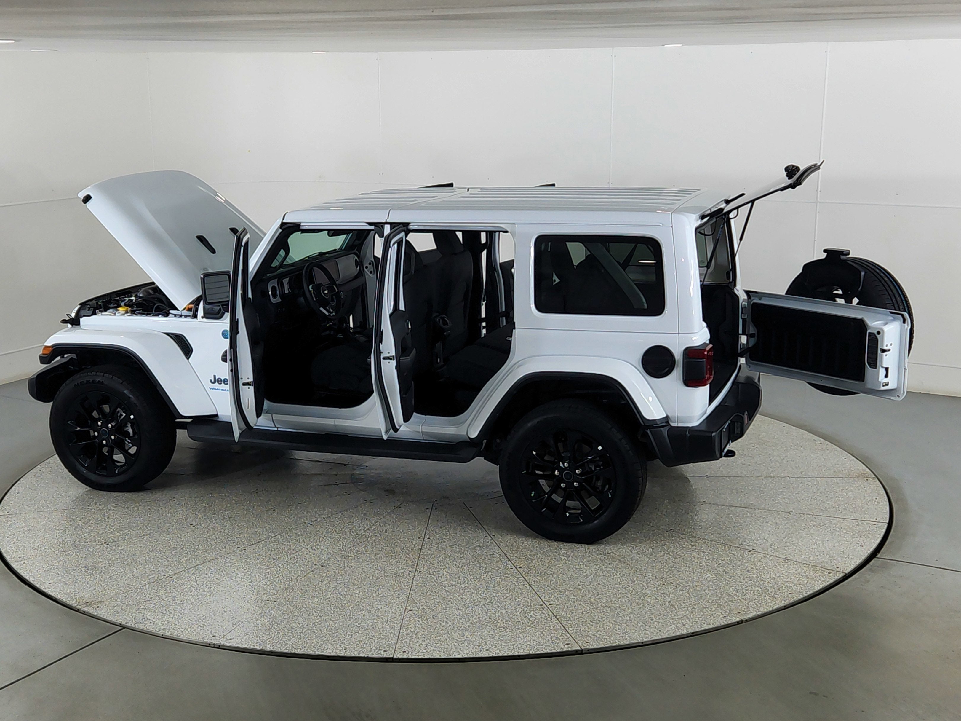 2025 Jeep Wrangler 4xe Sahara