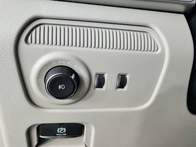 2025 Jeep Wagoneer BASE