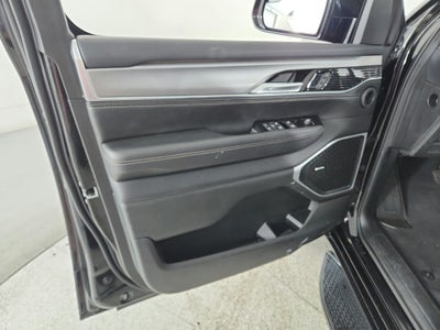 2024 Jeep Wagoneer Series II Carbide 4x4