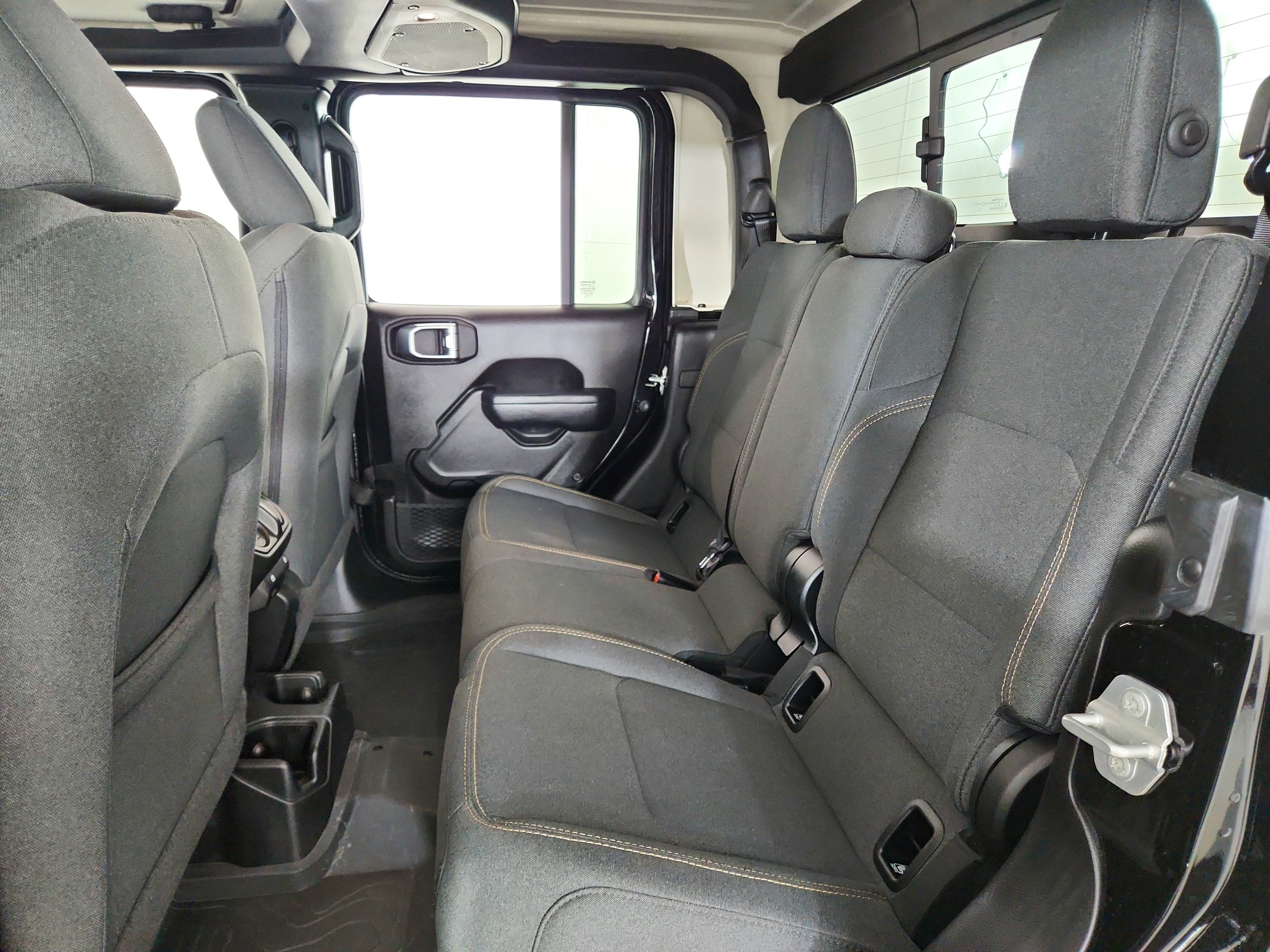 2024 Jeep Gladiator Nighthawk