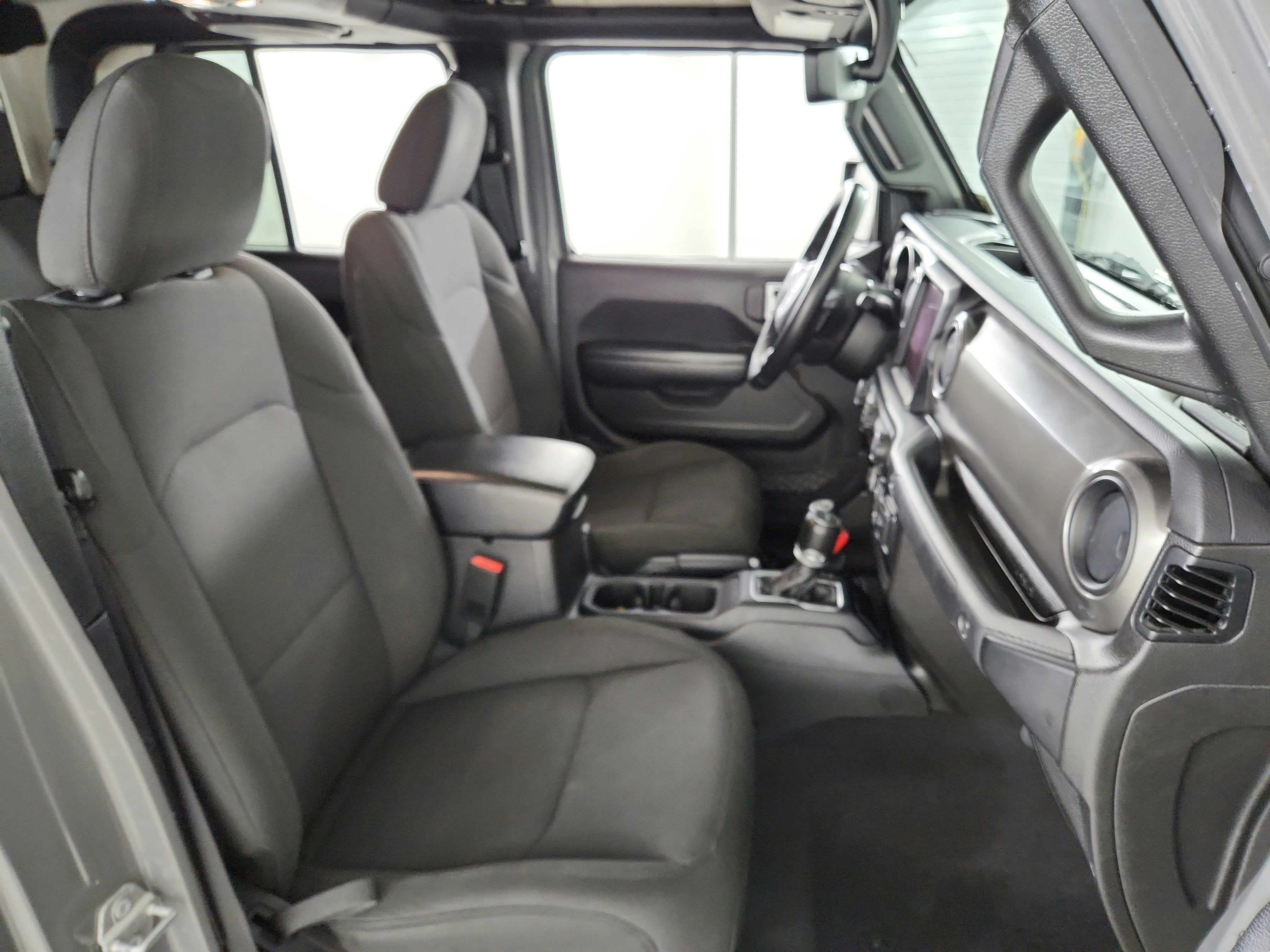 2022 Jeep Gladiator Sport S