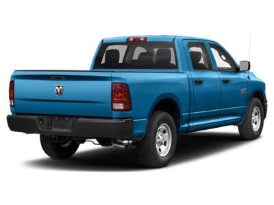 2019 RAM Ram 1500 Classic Express 4x4 Crew Cab 5'7" Box