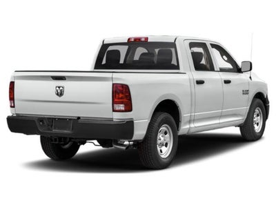 2019 RAM Ram 1500 Classic Express 4x4 Crew Cab 5'7" Box