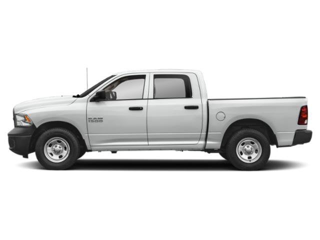 2019 RAM Ram 1500 Classic Express 4x4 Crew Cab 5'7" Box