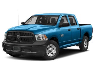 2019 RAM Ram 1500 Classic Express 4x4 Crew Cab 5'7" Box
