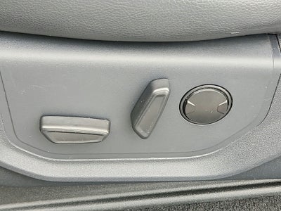 2022 Ford F-350 LARIAT 4WD Crew Cab 6.75' Box