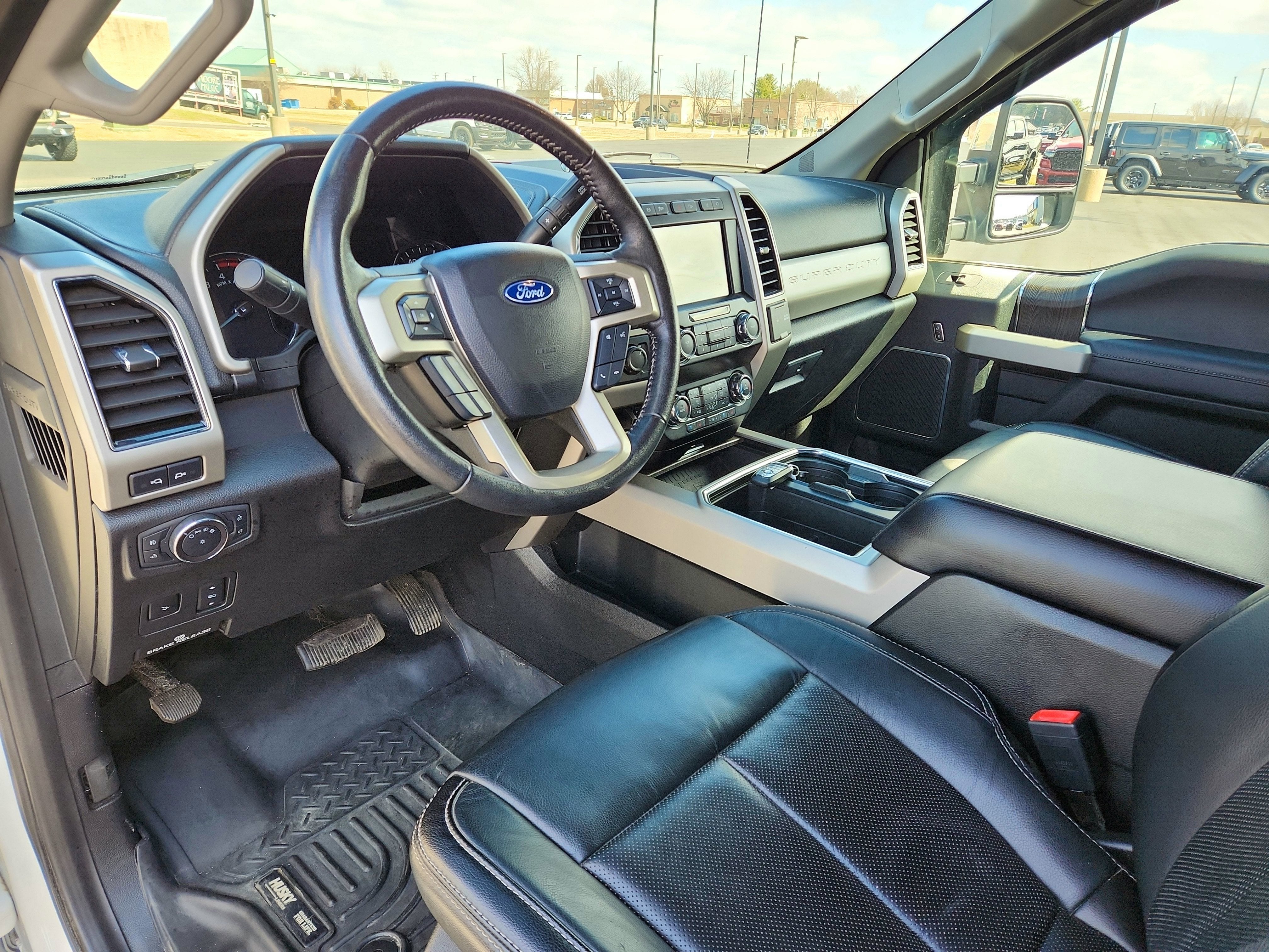 2020 Ford F-350 LARIAT