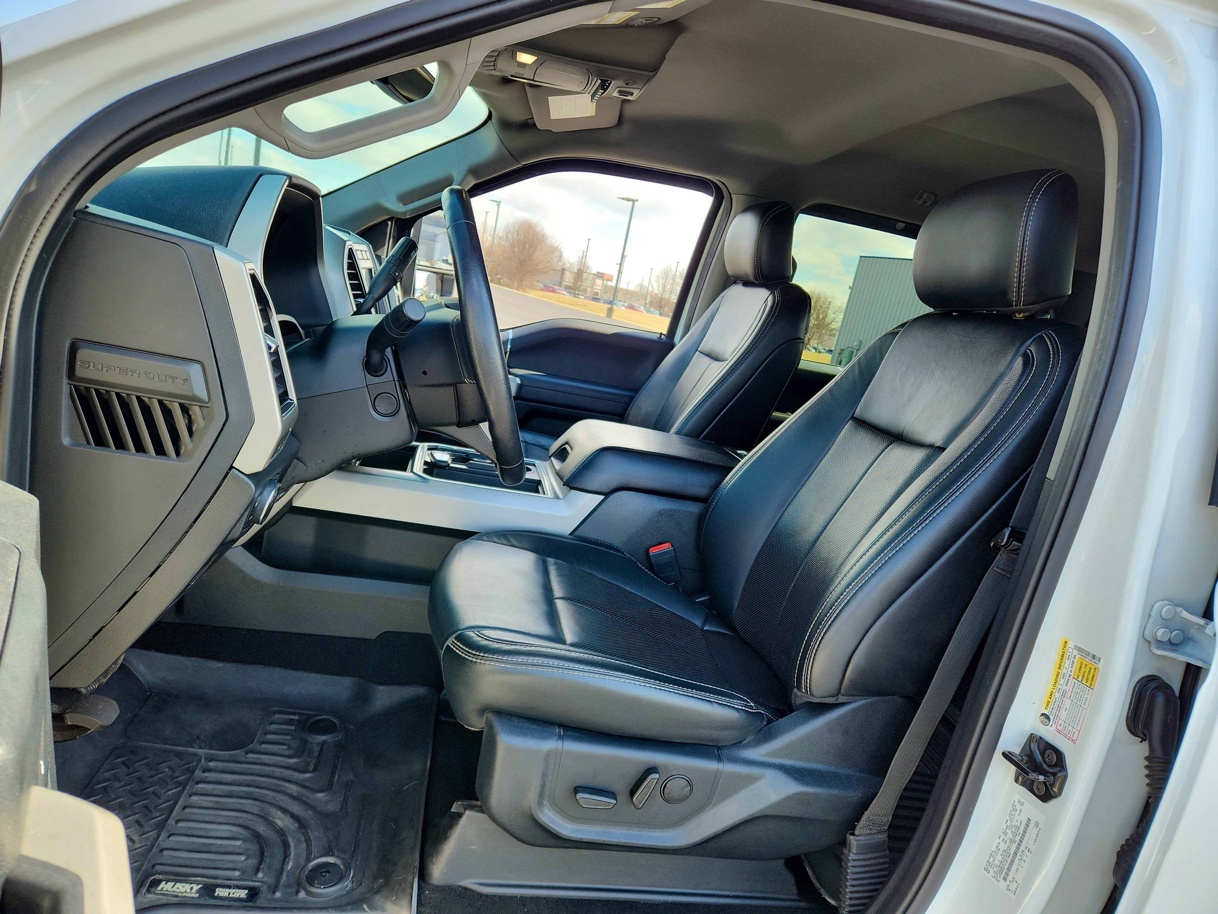 2020 Ford F-350 LARIAT