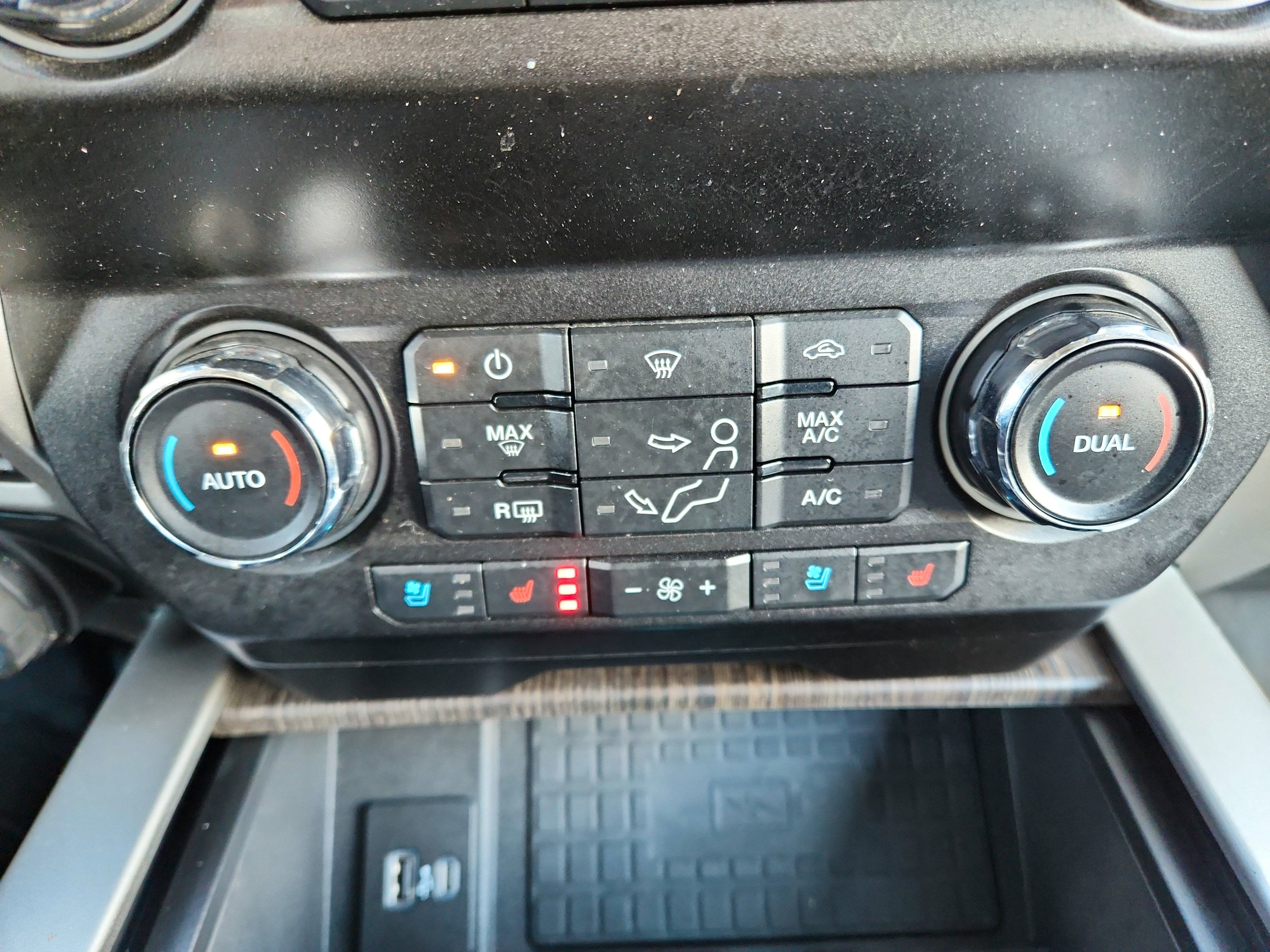 2020 Ford F-350 LARIAT