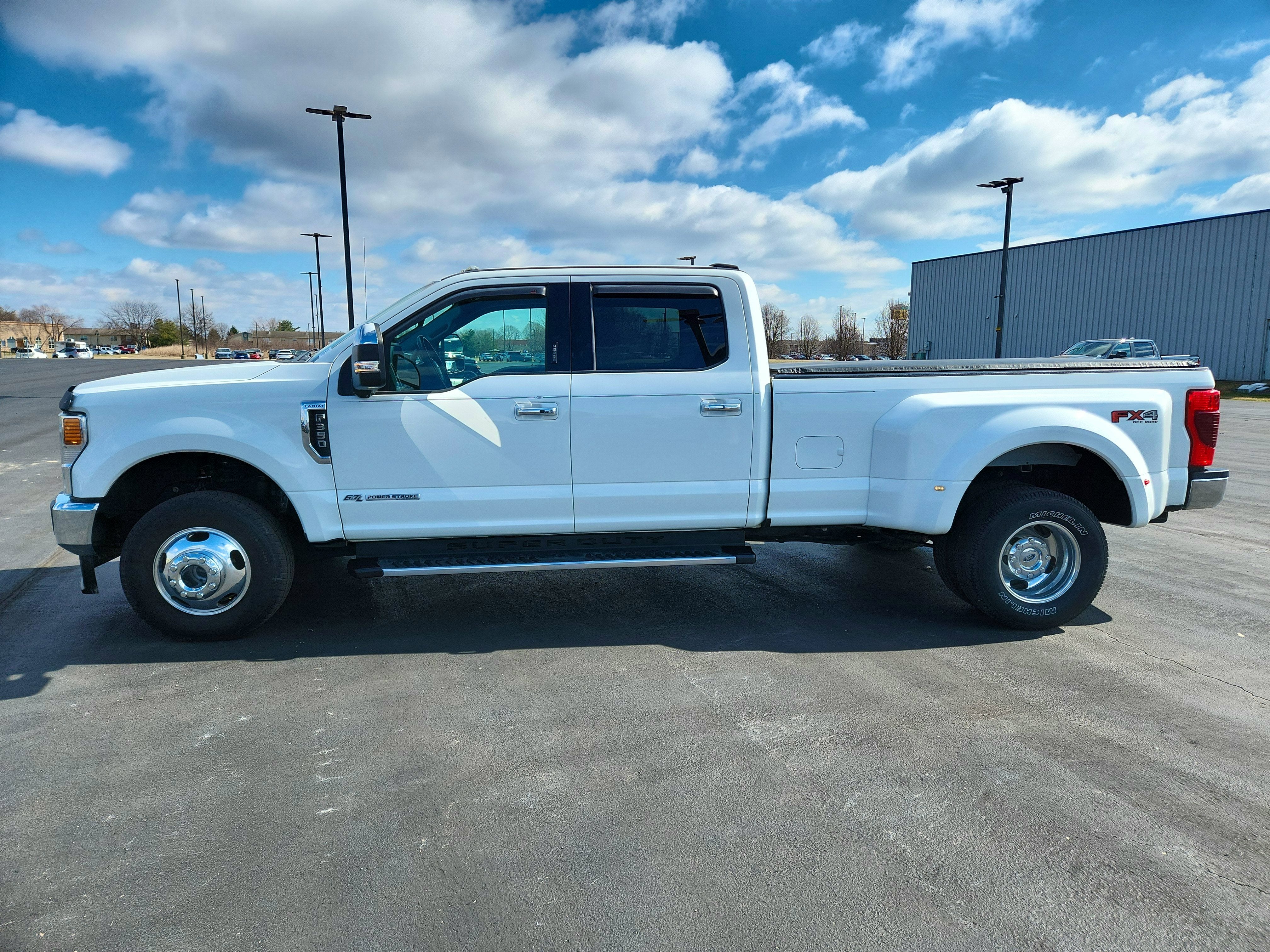 2020 Ford F-350 LARIAT