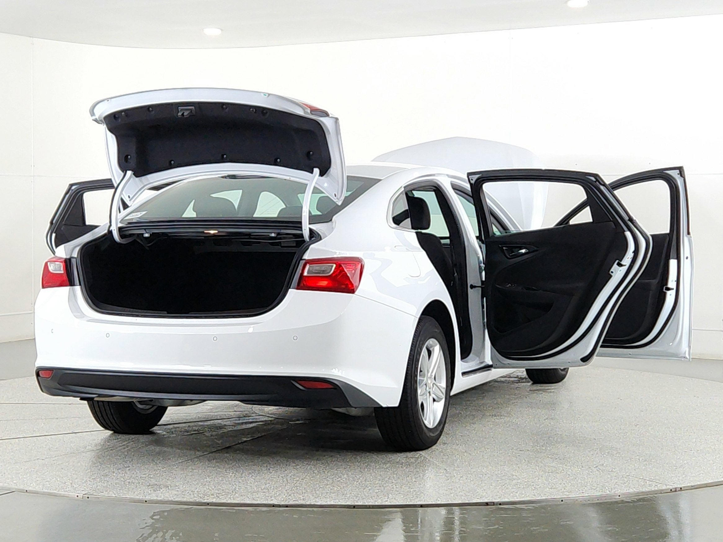 2024 Chevrolet Malibu LS