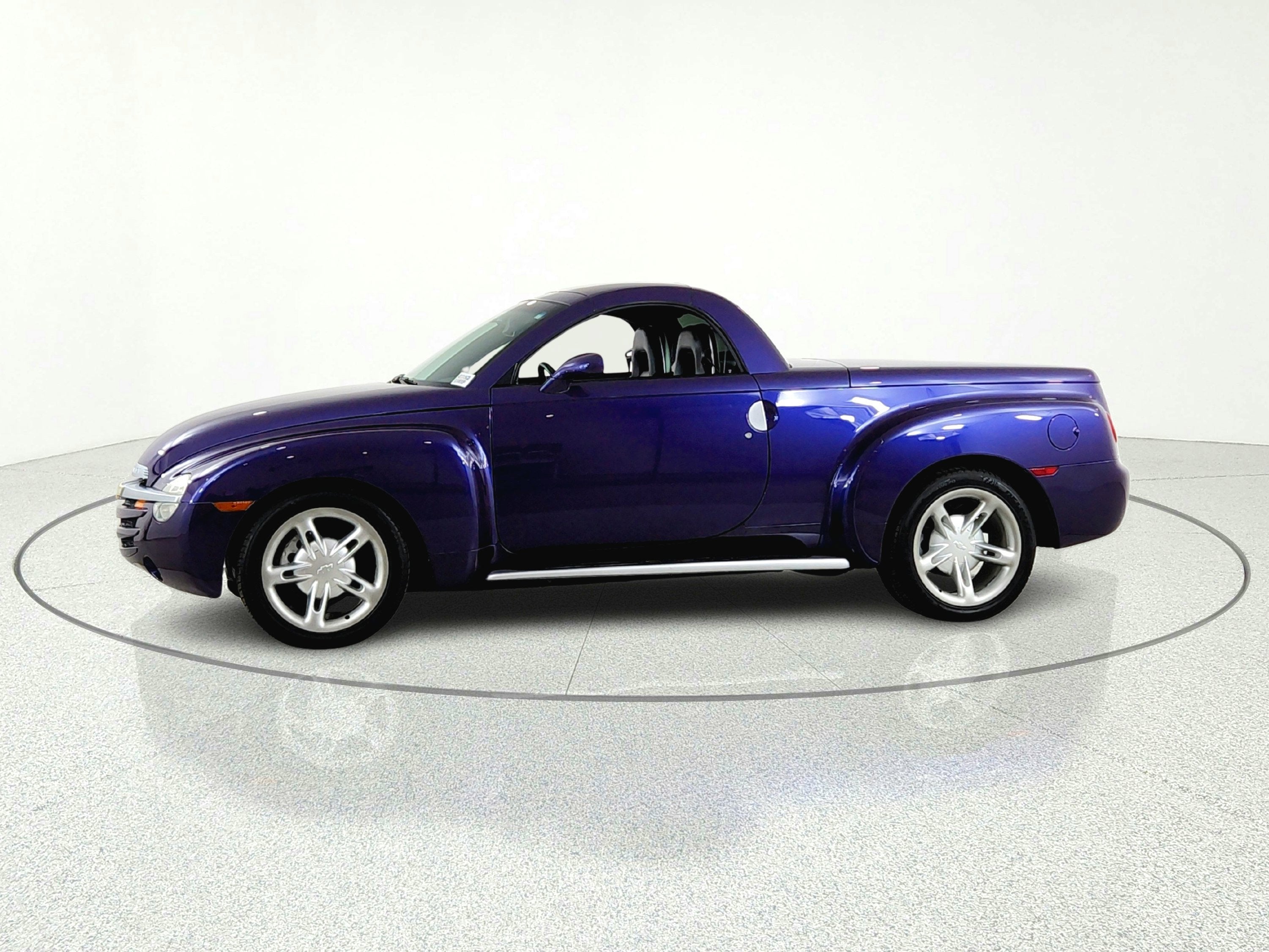 2004 Chevrolet SSR LS